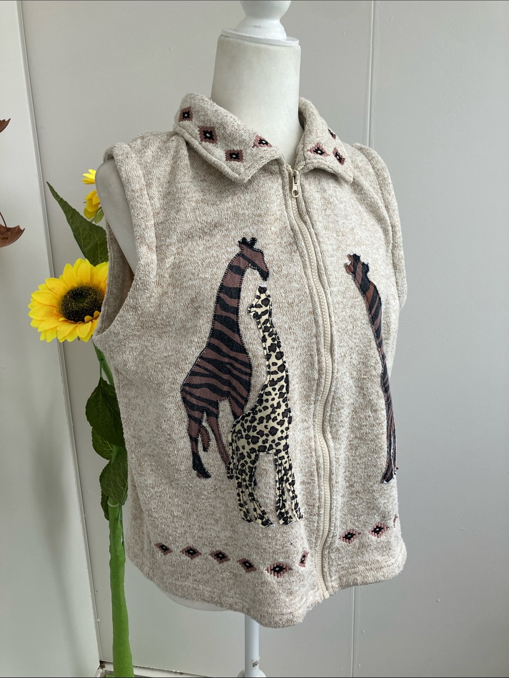 Vintage 80s 90s Animal Print Giraffe Zip Up Light Tan Cozy Collared Vest